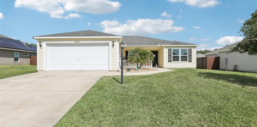 Villa ou maison à Oxford, Floride 3 chambres, 137.12 m2 № 1628720