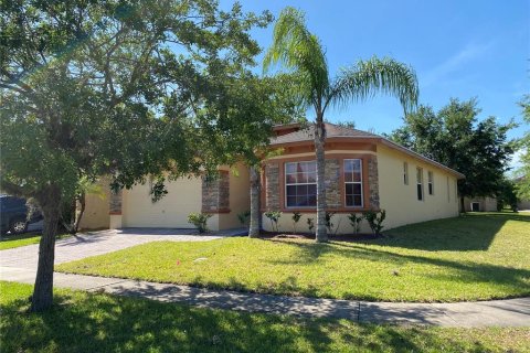 Villa ou maison à louer à Kissimmee, Floride: 3 chambres, 168.43 m2 № 1797877 - photo 13