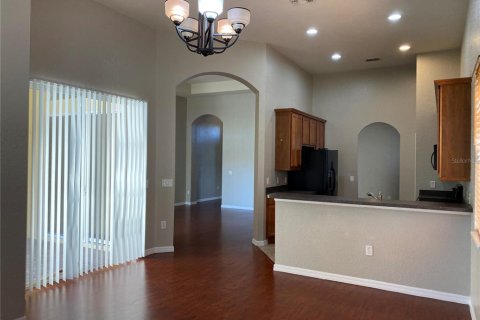 Villa ou maison à louer à Kissimmee, Floride: 3 chambres, 168.43 m2 № 1797877 - photo 19