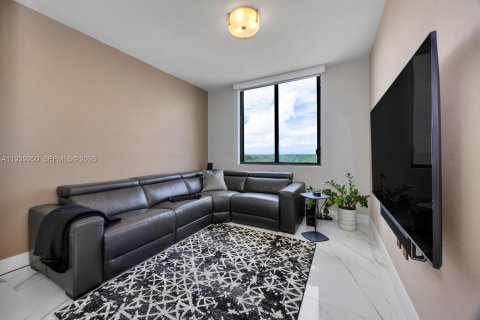 Condo in Coral Gables, Florida, 4 bedrooms  № 1997669 - photo 29