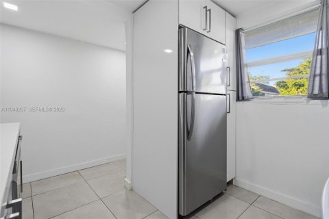 Купить кондоминиум в Плантация, Флорида 2 спальни, 91.97м2, № 2089119 - фото 8