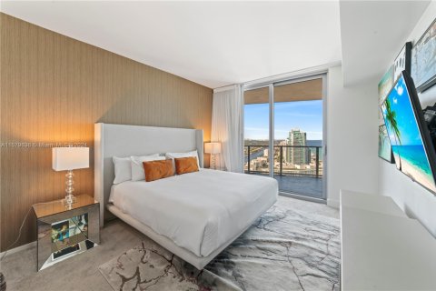 Снять в аренду кондоминиум в Холливуд, Флорида 2 спальни, 109.53м2, № 1958876 - фото 13