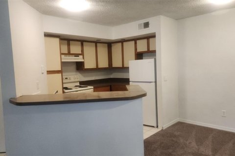 Condominio en venta en Orlando, Florida, 1 dormitorio, 68.28 m2 № 2098718 - foto 10