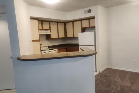 Condominio en venta en Orlando, Florida, 1 dormitorio, 68.28 m2 № 2098718 - foto 19