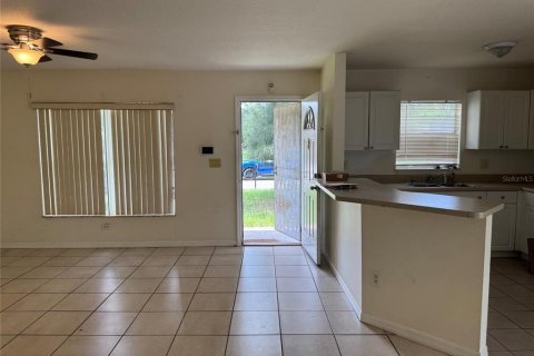 Villa ou maison à vendre à Tampa, Floride: 3 chambres, 112.88 m2 № 2417008 - photo 3