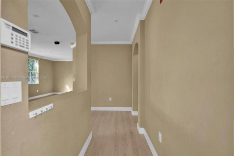 Купить таунхаус в Плантация, Флорида 2 спальни, 111.95м2, № 1969260 - фото 5