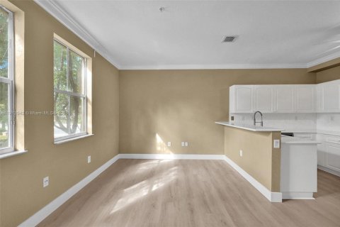 Купить таунхаус в Плантация, Флорида 2 спальни, 111.95м2, № 1969260 - фото 12