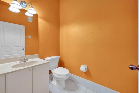 Купить таунхаус в Плантация, Флорида 2 спальни, 111.95м2, № 1969260 - фото 20