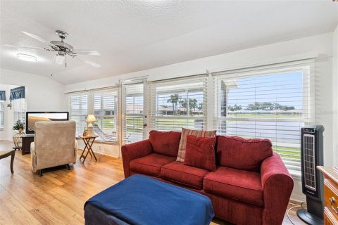 Casa en venta en Haines City, Florida, 2 dormitorios, 160.16 m2 № 2197706 - foto 9