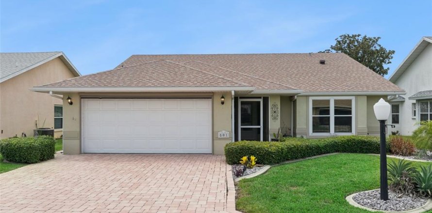 Casa en Haines City, Florida 2 dormitorios, 160.16 m2 № 2197706