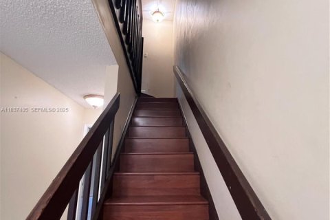 Condominio en venta en Miami, Florida, 3 dormitorios, 126.72 m2 № 1987916 - foto 29