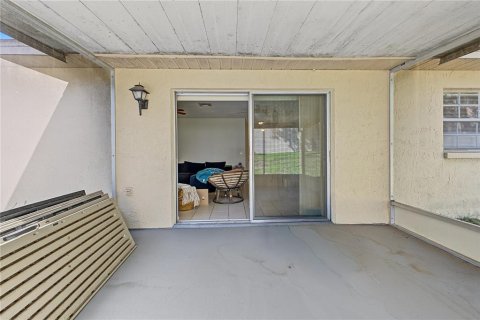 Commercial property in Spring Hill, Florida 4 bedrooms, 193.24 sq.m. № 2373574 - photo 23