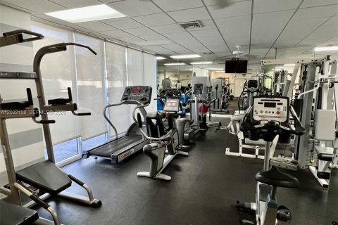 Copropriété à vendre à North Miami, Floride: 1 chambre, 79.43 m2 № 2146502 - photo 19