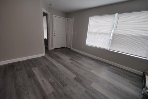Condo in Orlando, Florida, 1 bedroom  № 1579251 - photo 9