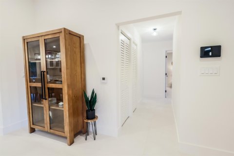 Casa en alquiler en Delray Beach, Florida, 5 dormitorios, 283.63 m2 № 2250699 - foto 23