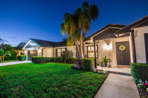 Casa en alquiler en Delray Beach, Florida, 5 dormitorios, 283.63 m2 № 2250699 - foto 10