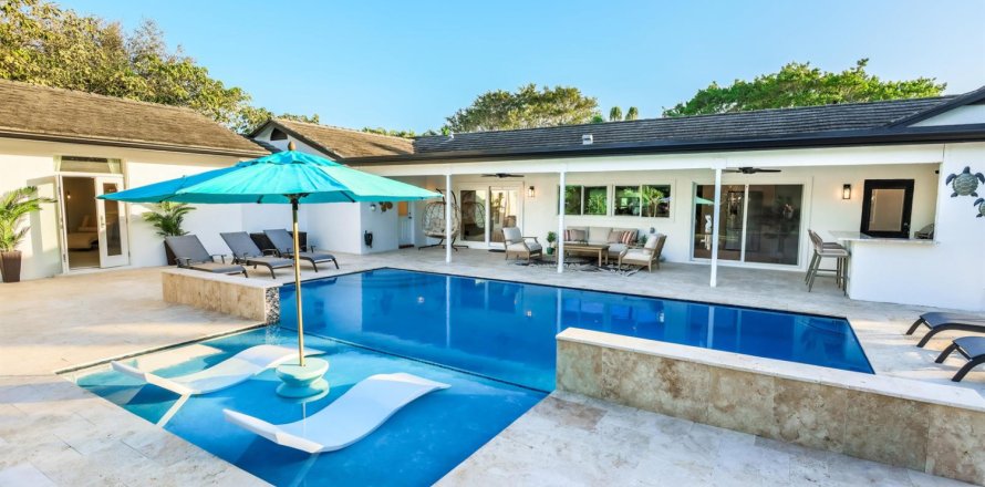 Casa en Delray Beach, Florida 5 dormitorios, 283.63 m2 № 2250699