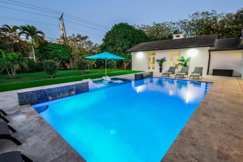 Casa en alquiler en Delray Beach, Florida, 5 dormitorios, 283.63 m2 № 2250699 - foto 4
