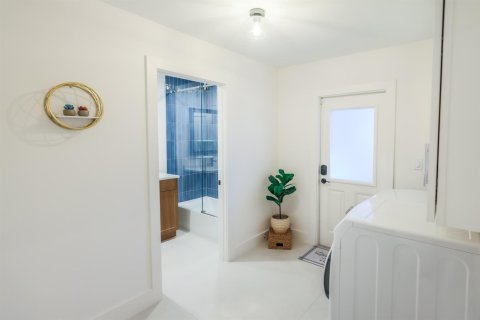 Casa en alquiler en Delray Beach, Florida, 5 dormitorios, 283.63 m2 № 2250699 - foto 14