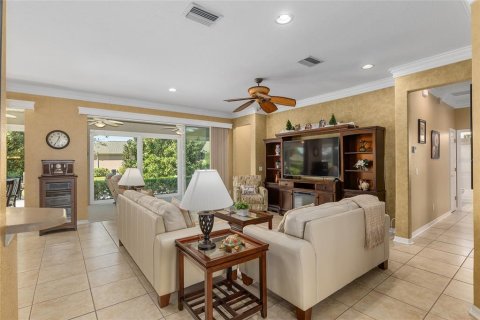 House in Summerfield, Florida 3 bedrooms, 211.63 sq.m. № 1420956 - photo 12