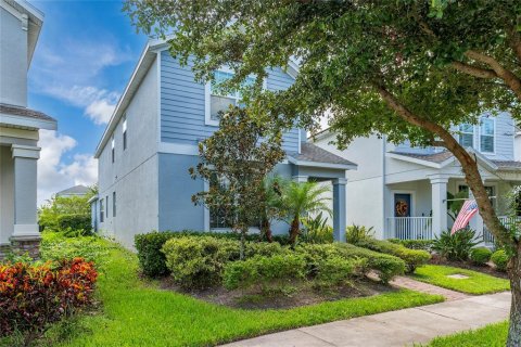 Casa en venta en Orlando, Florida, 4 dormitorios, 230.03 m2 № 1902480 - foto 3