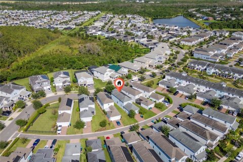 Casa en venta en Orlando, Florida, 4 dormitorios, 230.03 m2 № 1902480 - foto 10
