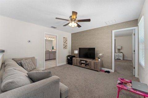 Casa en venta en Orlando, Florida, 4 dormitorios, 230.03 m2 № 1902480 - foto 23