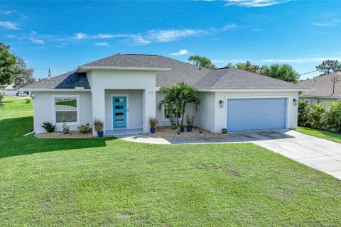 House in Rotonda, Florida 3 bedrooms, 151.24 sq.m. № 1679520 - photo 1