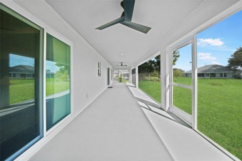 House in Rotonda, Florida 3 bedrooms, 151.24 sq.m. № 1679520 - photo 27