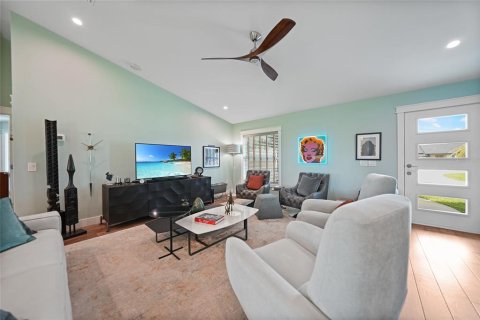 House in Rotonda, Florida 3 bedrooms, 151.24 sq.m. № 1679520 - photo 5