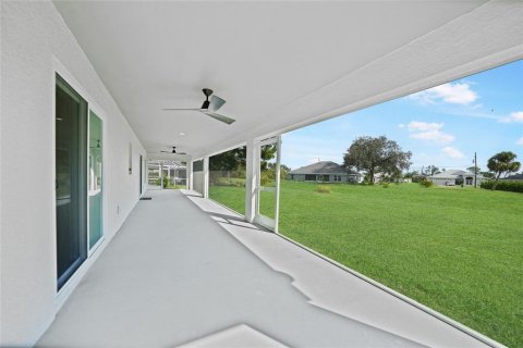 House in Rotonda, Florida 3 bedrooms, 151.24 sq.m. № 1679520 - photo 26