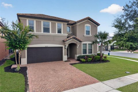 House in Kissimmee, Florida 9 bedrooms, 407.93 sq.m. № 2320887