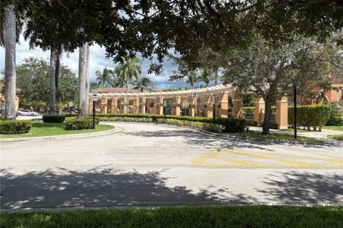 Adosado en venta en Miramar, Florida, 2 dormitorios, 92.9 m2 № 1923254 - foto 21