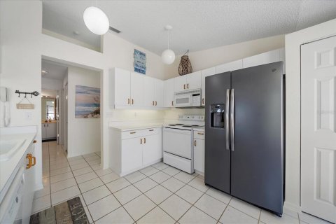 Condo in Bradenton, Florida, 3 bedrooms  № 1614021 - photo 10