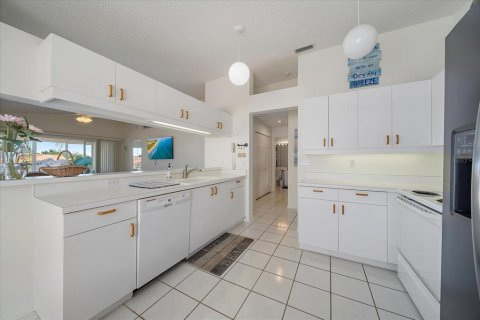 Condominio en venta en Bradenton, Florida, 3 dormitorios, 125.33 m2 № 1614021 - foto 12
