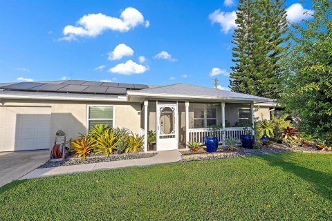 Casa en Port St. Lucie, Florida 3 dormitorios, 104.52 m2 № 2410932