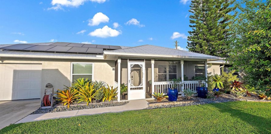 Casa en Port St. Lucie, Florida 3 dormitorios, 104.52 m2 № 2410932