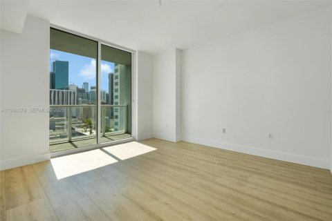 Condominio en alquiler en Miami, Florida, 1 dormitorio, 74.88 m2 № 1994497 - foto 10