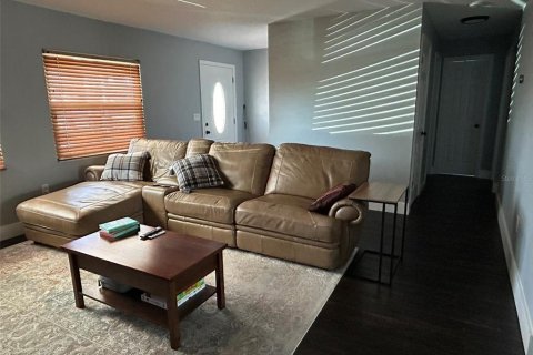 Casa en alquiler en Sarasota, Florida, 3 dormitorios, 153.29 m2 № 1905510 - foto 10