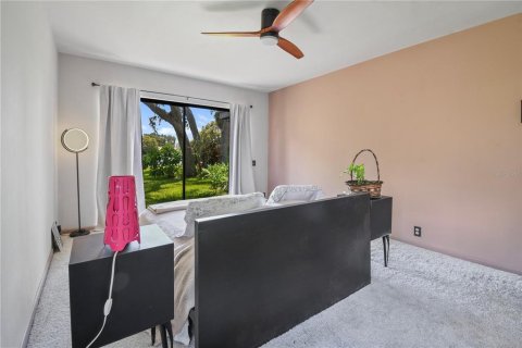 House in Holiday, Florida 3 bedrooms, 153.01 sq.m. № 2266282 - photo 9