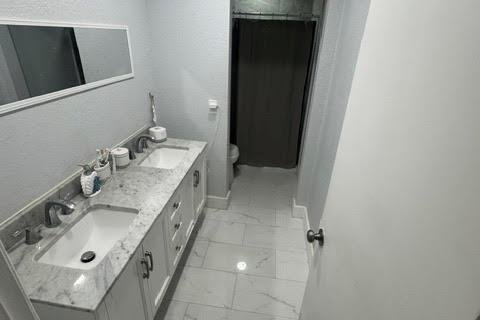 Adosado en venta en West Palm Beach, Florida, 2 dormitorios, 118.64 m2 № 2177157 - foto 11