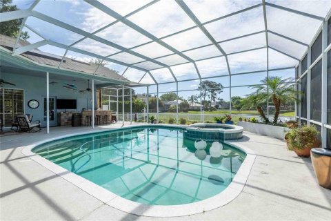 House in Tampa, Florida 3 bedrooms, 312.62 sq.m. № 2114768 - photo 5