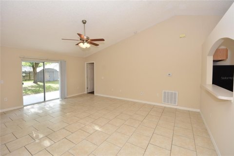 Casa en alquiler en Palm Coast, Florida, 3 dormitorios, 127.37 m2 № 1910450 - foto 19