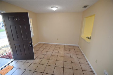 Commercial property in Lakeland, Florida 16 bedrooms, 720.18 sq.m. № 1719580 - photo 21