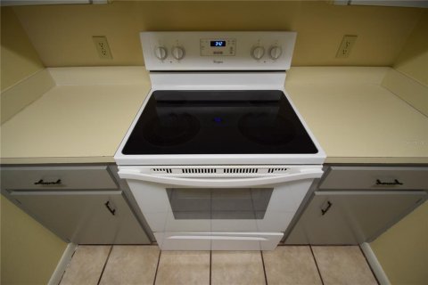 Commercial property in Lakeland, Florida 16 bedrooms, 720.18 sq.m. № 1719580 - photo 24