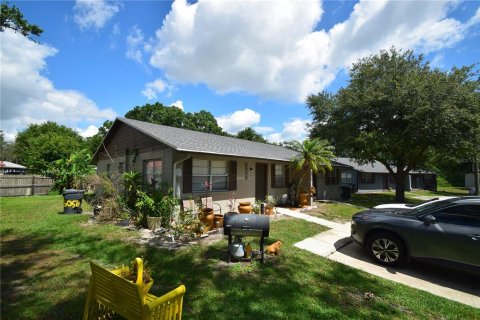 Commercial property in Lakeland, Florida 16 bedrooms, 720.18 sq.m. № 1719580 - photo 10