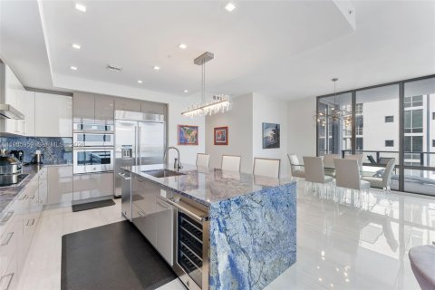 Купить кондоминиум в Норт-Палм-Бич, Флорида 3 спальни, 199.55м2, № 2049126 - фото 14