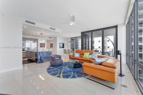 Купить кондоминиум в Норт-Палм-Бич, Флорида 3 спальни, 199.55м2, № 2049126 - фото 5