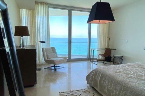 Condo in Sunny Isles Beach, Florida, 3 bedrooms  № 1974529 - photo 4
