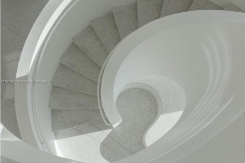 Condo in Sunny Isles Beach, Florida, 3 bedrooms  № 1974529 - photo 13